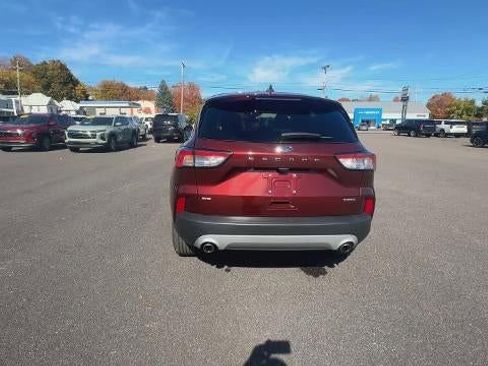 Used 2021 Ford Escape SE w/ Cold Weather Package image 7