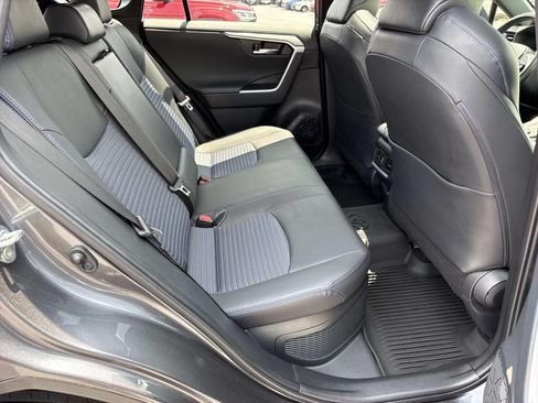 Used 2022 Toyota RAV4 XSE AWD/4WD image 26