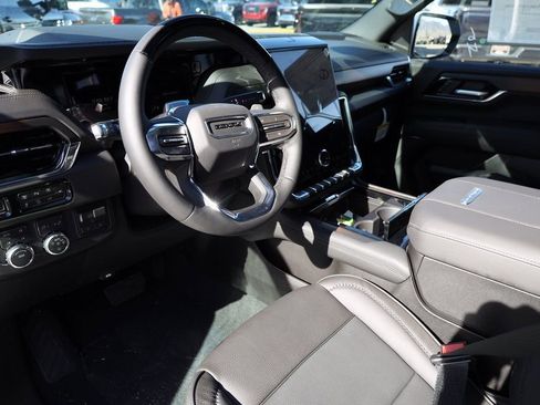 New 2026 GMC Yukon XL Denali w/ Advanced Technology Package AWD/4WD image 12