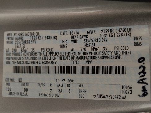 Used 2017 Ford Escape Titanium FWD image 33
