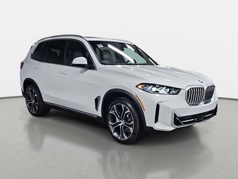 New 2026 BMW X5 xDrive40i image 3