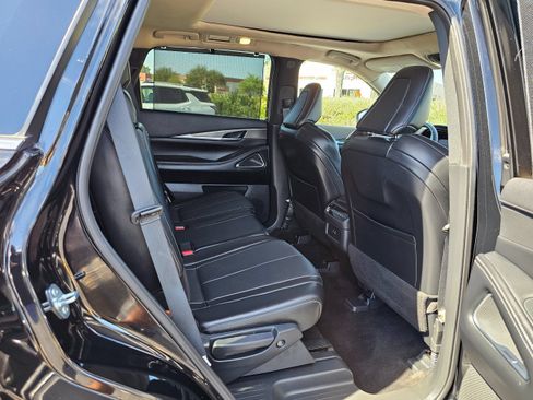 Used 2025 INFINITI QX60 Luxe w/ Vision Package AWD/4WD image 36
