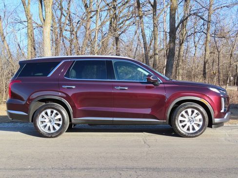 Used 2025 Hyundai Palisade SEL image 2