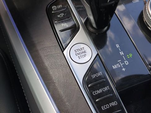 Used 2022 BMW X5 sDrive40i w/ Premium Package image 32