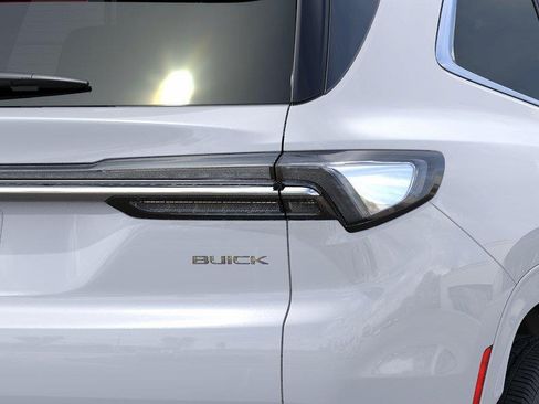 New 2026 Buick Enclave Avenir w/ Super Cruise Package AWD/4WD image 11