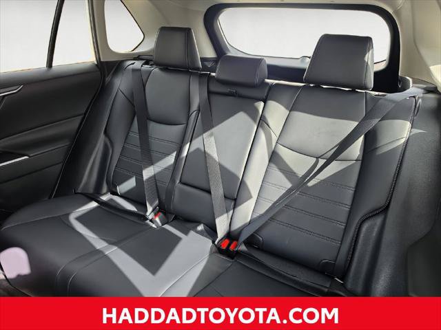 Certified 2020 Toyota RAV4 XLE Premium AWD/4WD image 15