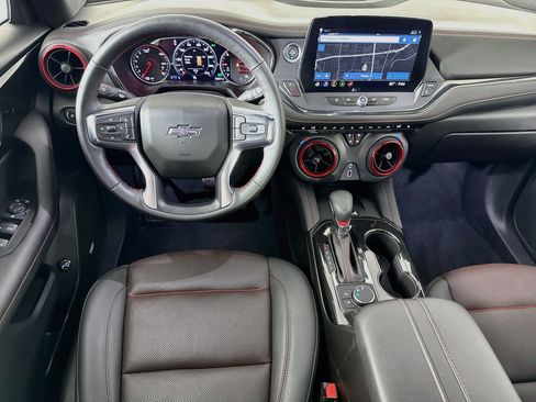 Used 2025 Chevrolet Blazer RS FWD image 27