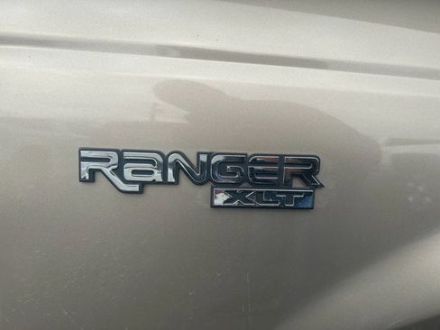 Used 2005 Ford Ranger XLT image 3