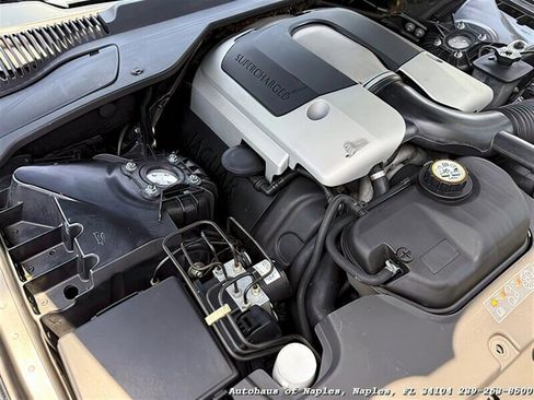 Used 2004 Jaguar XJ8 image 19