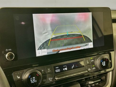 Certified 2026 Toyota Grand Highlander FWD image 17