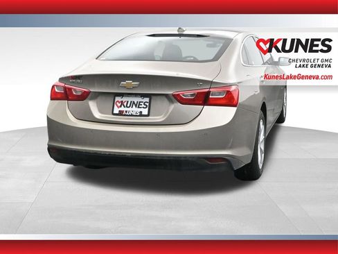 Used 2025 Chevrolet Malibu LT image 8