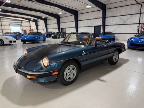 Used 1988 Alfa Romeo Spider Veloce RWD image 56