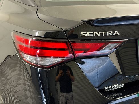 Used 2024 Nissan Sentra SR FWD image 36