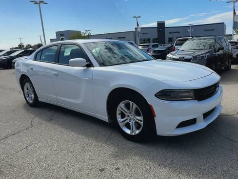 Used 2020 Dodge Charger SXT w/ Leather Interior Group image 2