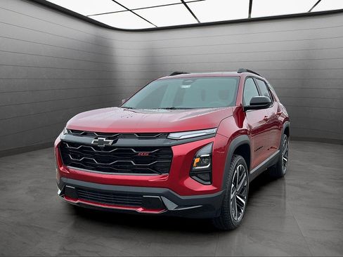 New 2026 Chevrolet Equinox RS w/ Convenience Package III FWD image 1