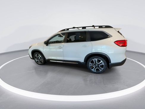 Used 2024 Subaru Ascent Limited AWD/4WD image 4