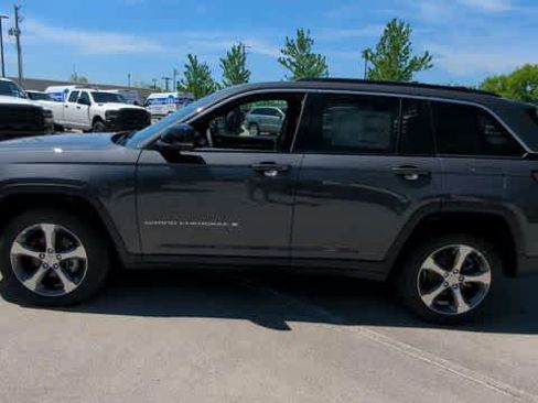New 2026 Jeep Grand Cherokee Limited AWD/4WD image 5