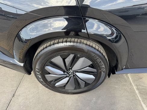 Used 2023 Nissan Ariya FWD image 15