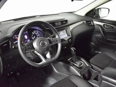 Used 2020 Nissan Rogue Sport S w/ Appearance Package image 12