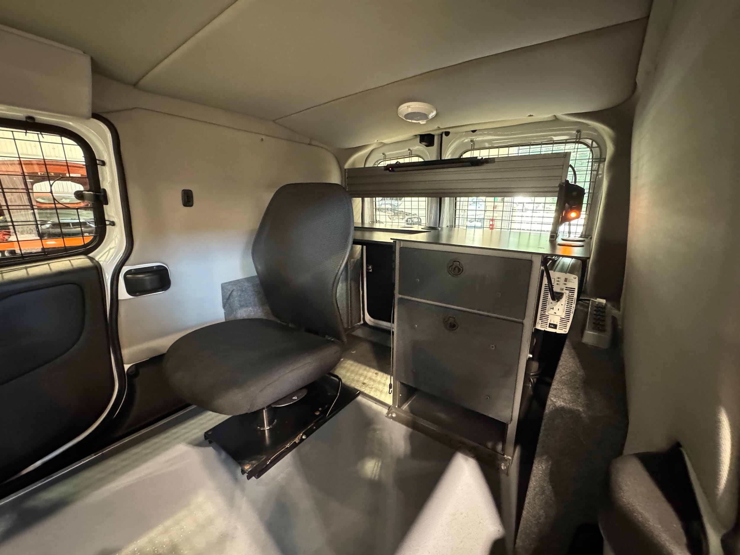 Used 2022 RAM ProMaster City Tradesman w/ Window Group 05 FWD image 9