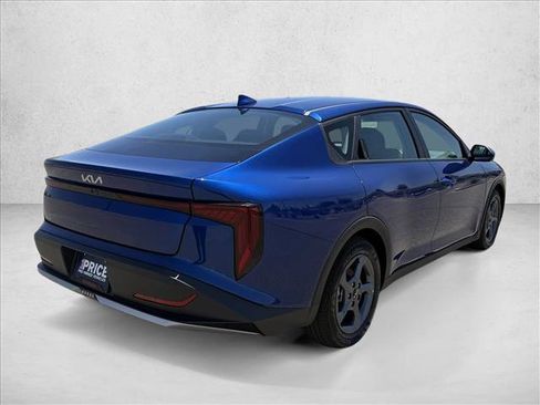 Used 2025 Kia K4 FWD image 5