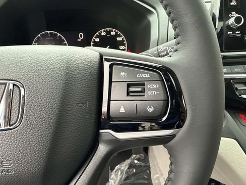 New 2026 Honda Odyssey EX-L image 10