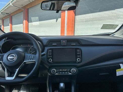 New 2025 Nissan Versa SR w/ Trunk Package image 14
