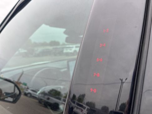 Used 2024 Ford Explorer Limited w/ Limited Technology Package image 11