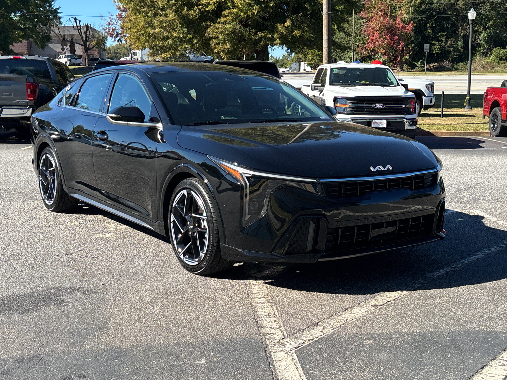 Used 2025 Kia K4 GT-Line w/ GT-Line Sunroof Package FWD image 3
