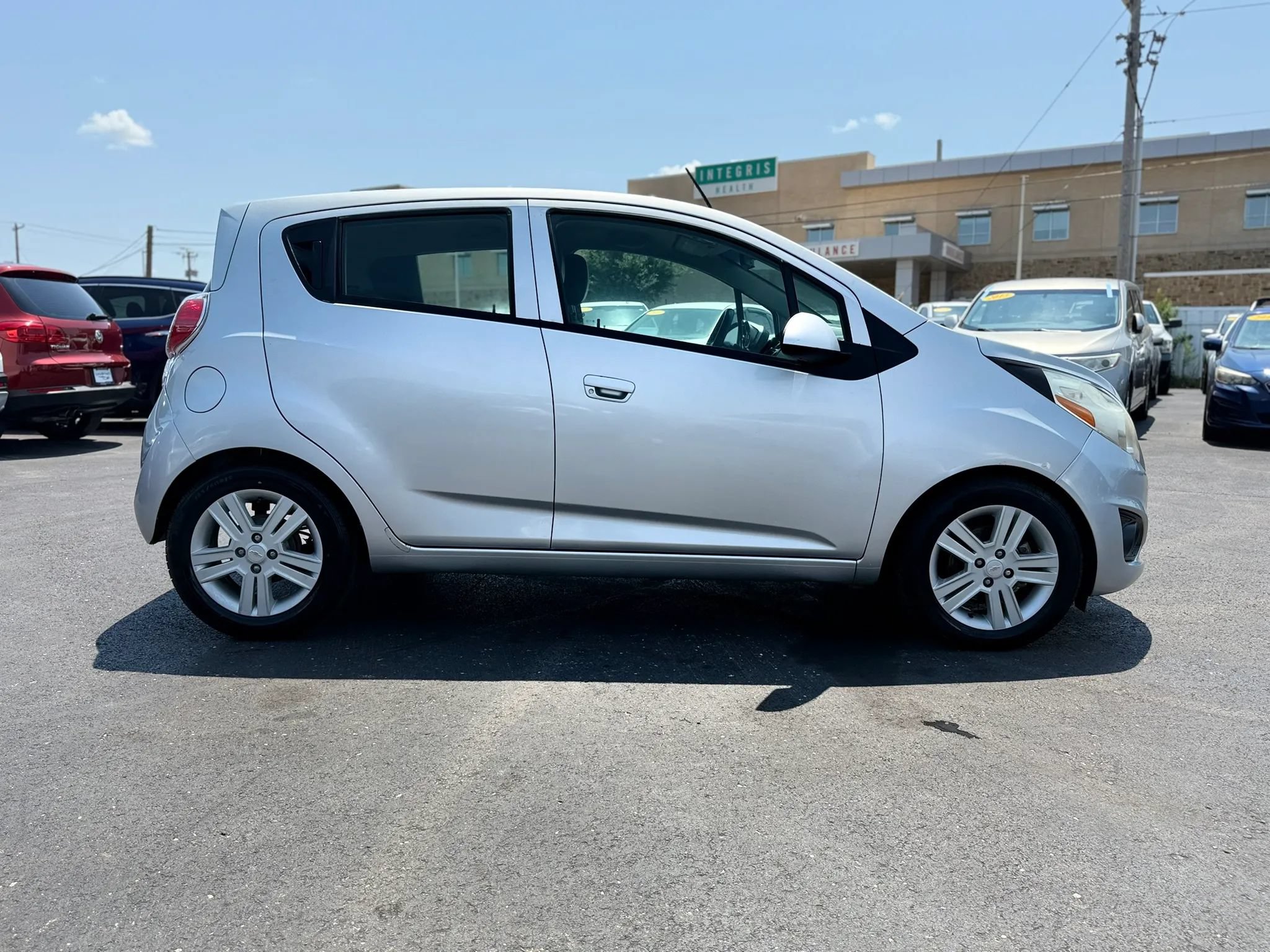Used 2014 Chevrolet Spark LT FWD image 2