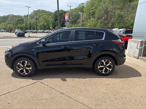 Used 2020 Kia Sportage LX AWD/4WD image 4