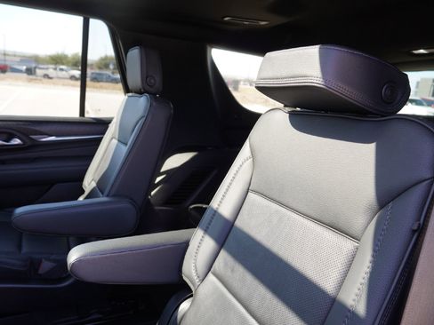 Used 2022 GMC Yukon Denali w/ Max Trailering Package image 30