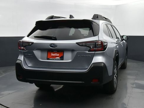 New 2025 Subaru Outback Premium image 27