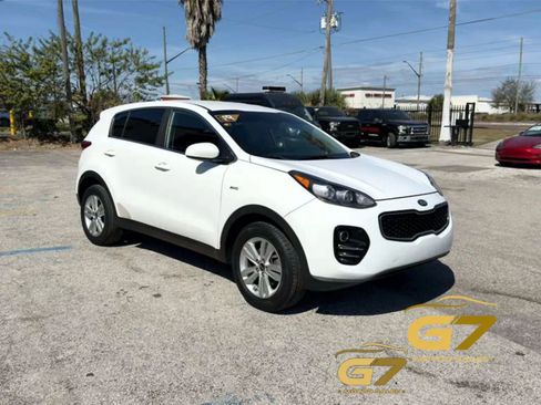 Used 2019 Kia Sportage LX AWD/4WD image 8