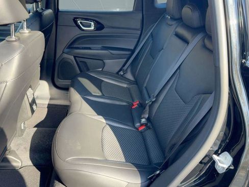 New 2026 Jeep Compass Latitude AWD/4WD image 14