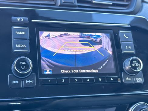 Used 2019 Honda CR-V LX image 23