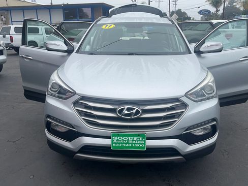 Used 2017 Toyota Sienna SE image 21