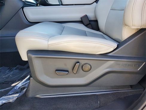 Certified 2025 Ford Expedition Max Active image 13