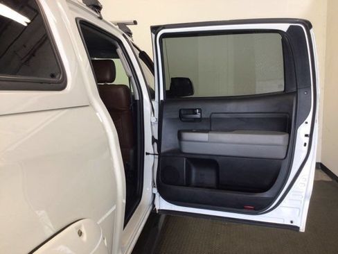 Used 2012 Toyota Tundra 2WD CrewMax w/ Tow Pkg image 12