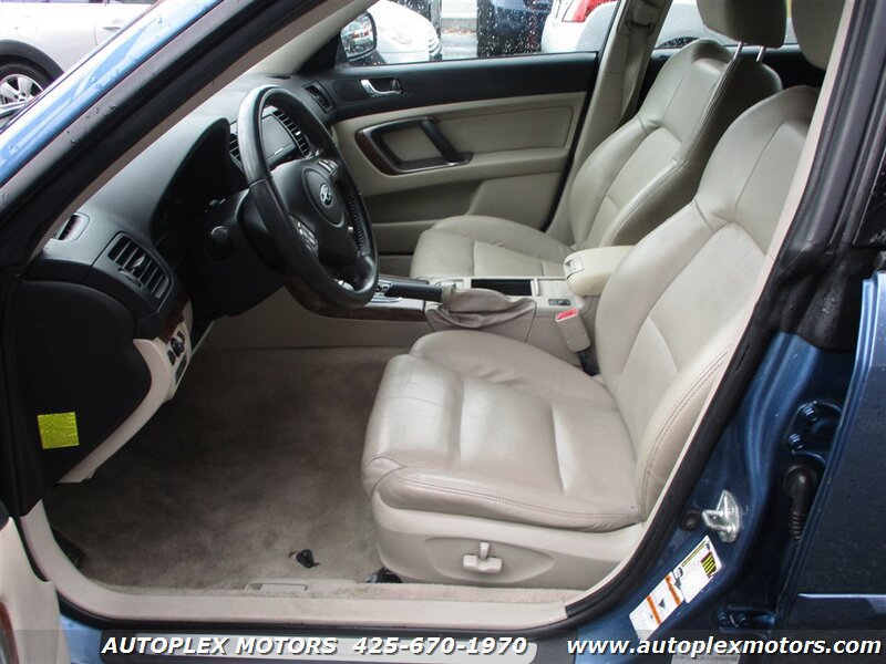 Used 2008 Subaru Outback 2.5XT Limited AWD/4WD image 12