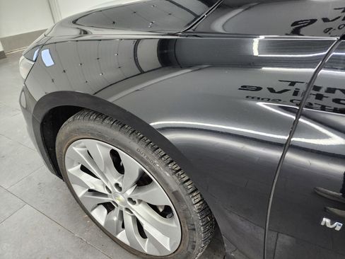 Used 2017 Chevrolet Malibu Premier w/ Premier Sun and Wheel Package image 34