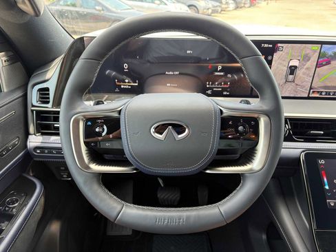 New 2026 INFINITI QX80 4WD image 23