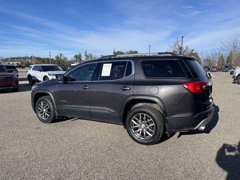 Used 2019 GMC Acadia SLT AWD/4WD image 5