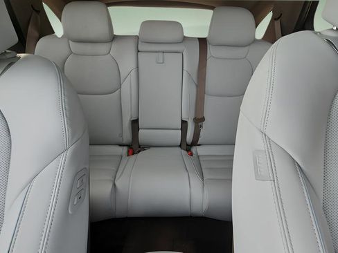 New 2026 Genesis GV70 2.5T Advanced AWD/4WD image 15