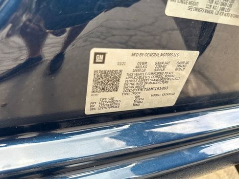 Used 2021 Chevrolet Silverado 2500 LTZ w/ LTZ Plus Package image 18