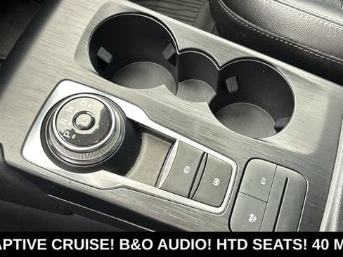 Used 2022 Ford Escape SEL w/ Technology Package FWD image 22