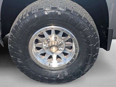 Used 2020 Chevrolet Silverado 1500 LT w/ All-Star Edition AWD/4WD image 30