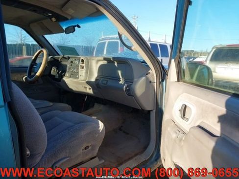 Used 1998 Chevrolet Silverado 1500 4x4 Extended Cab w/ Preferred Equipment Group 2 image 6