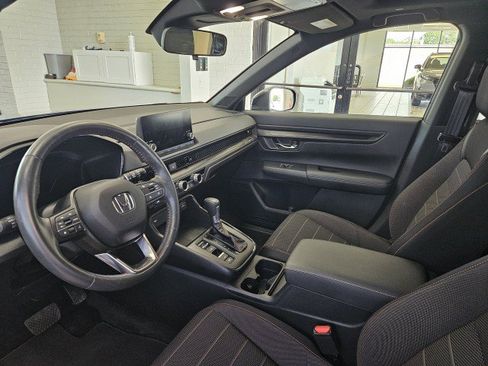 Used 2023 Honda CR-V Sport image 8