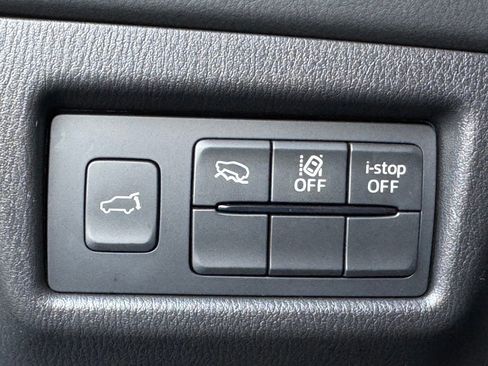 Used 2025 MAZDA CX-5 Carbon Edition image 18